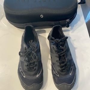 Nfinity Vengeance Cheer Shoes, size 5, black